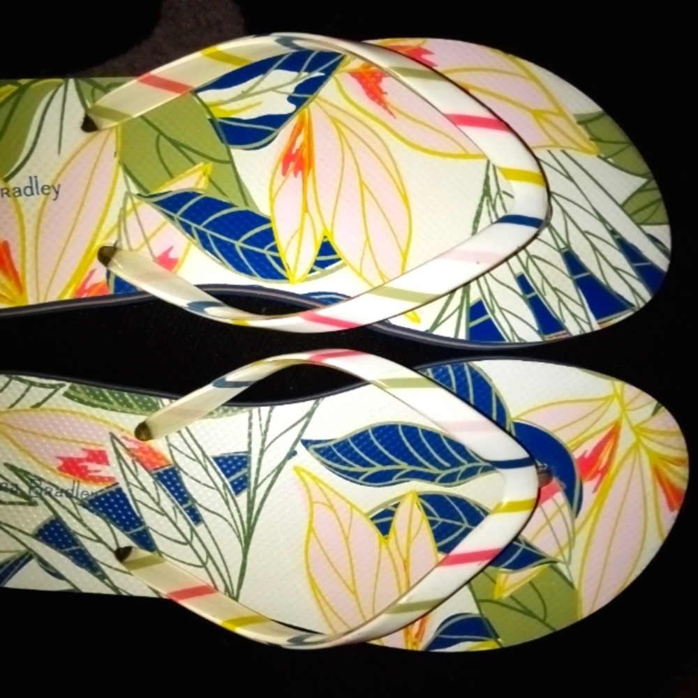 Vera Bradley Large FLIP FLOPS